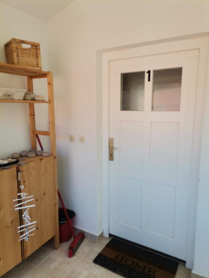Sunny Blue Apartament ネレジネ エクステリア 写真